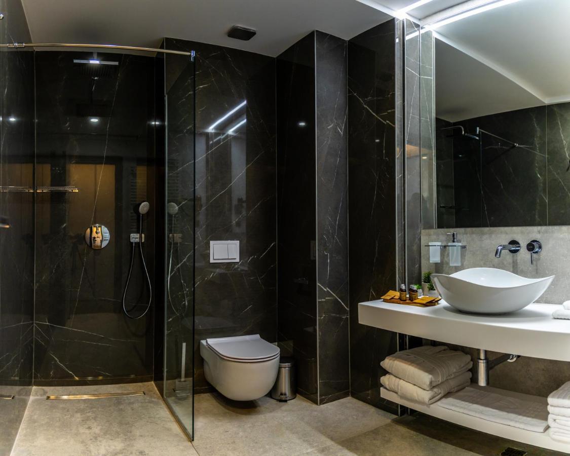 Hotel Nova Luxury Тырговиште Экстерьер фото