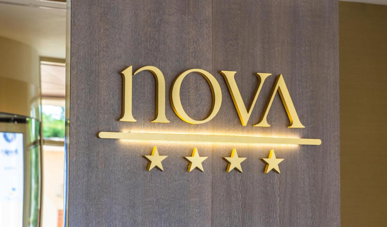 Hotel Nova Luxury Тырговиште Экстерьер фото